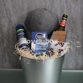 Cubo Nivea Men con colonia, calcetines y gorra - cubo personalizado - Imagen 1